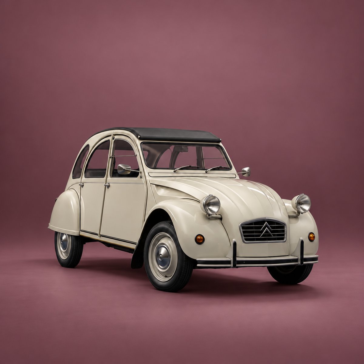 Campagnebeeld van een crèmekleurige Citroën 2CV tegen een oudroze achtergrond